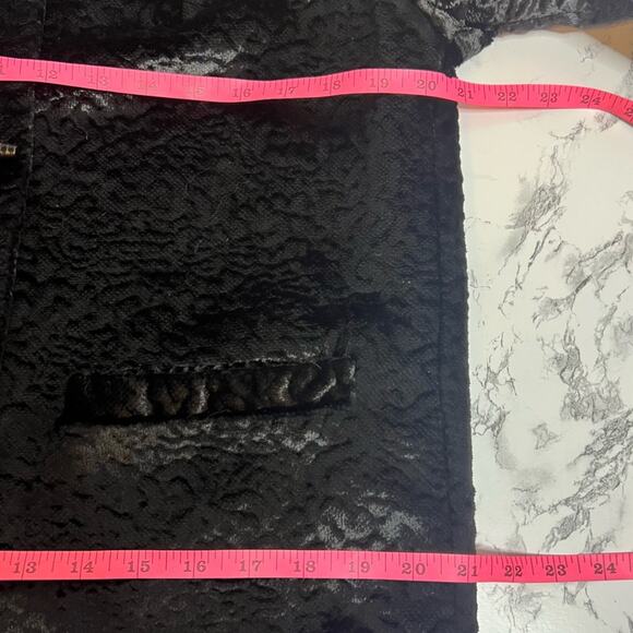 Vintage Styled by Winter Faux Broadtail Lamb Fur Coat Sz M - Picture 3 of 6